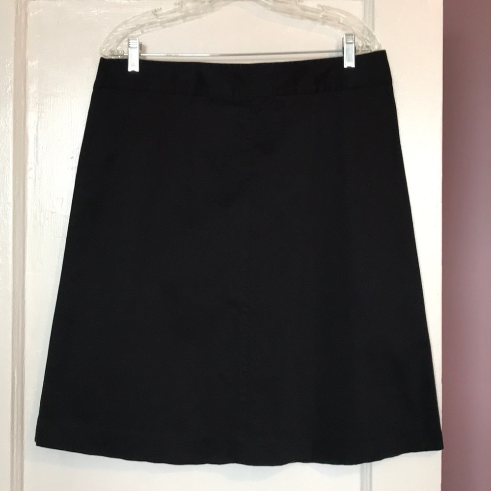 Banana Republic A-line skirt. Black. Size 12.